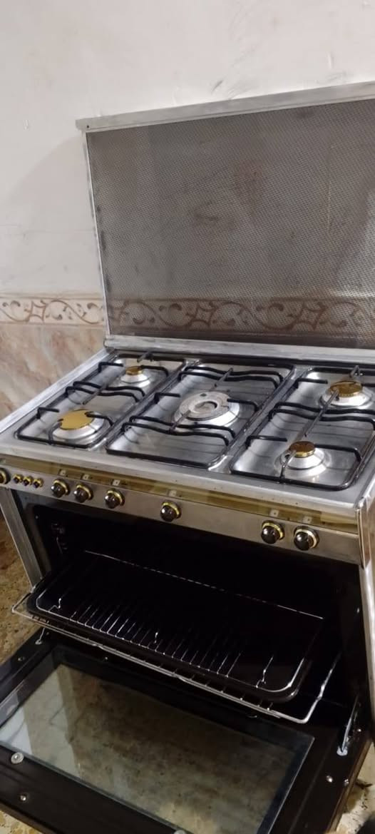 للبيع كريازي بابزاول الشراي يراسلني


**إذا كنت صاحب هذا الإعلان وتريد حذفه لأي سبب، رجاءا أرسل رسالة إلى الدعم الفني**