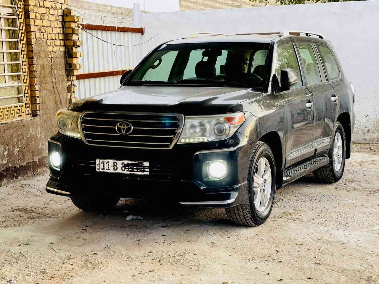 سلام عليكم  الاندكروز مديل٢٠١٢سياره حلوه وجديده  مكفوله بيرم اصليه فول مواصفات سيارة جاهزه كير مكينه حداديه تبريد كله على وضع شركه 
مكان سياره نجف السعر ٣٤٠$
استفسار اكثر اتصل وخادم ***********
