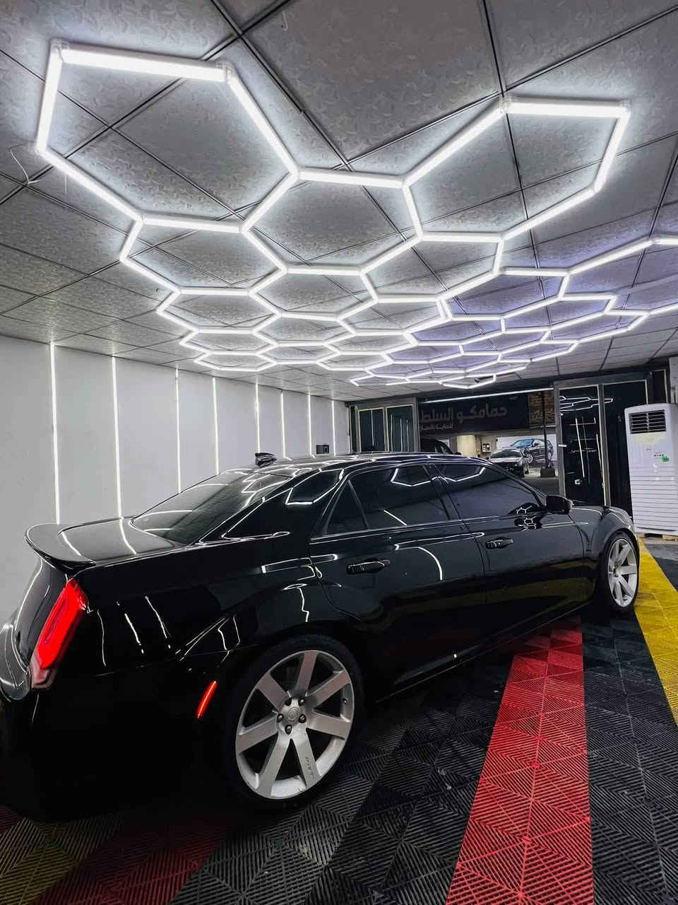 السلام عليكم
Chrysler Platinum C300
الموديل مرمز 2022
الضرر جاملغ وبنيد
ايرباك دركة ودشبول
صور الحادث مع المنشور
فول مواصفات للأخير بلاتينيوم
محرك 5700
رادار امامي
رادار جانبي
مري قلاب
اشاره بالمري
كلاصات تدفئة + تبريد
كشنات كهرباء
كشنات تدفئة تبريد
ستيرن كهرباء + تدفئة
دوس البريك والبانزين كهرباء تتقدم وترجع
حساس امامي 
حساس خلفي
تشغيل عن بعد
بجم عريض
لايت اصل زنون
بانوراما
بردة خلفية
كشنات خلفية تدفئة
السياره مفرغه اكزوزها رعب 3 انج ودبات خلفية
برمجة سيفتي استخدام يومي بدون اصراف بدون حماوة
السياره جديدة وهستوني مسوي الها ادامه للحدادية وللمكينه كلوب چيك ممشتغل بيهه
السياره بدون لوحات تترقم جميع المحافظات
تريدهه مرقم تريدهه بدون رقم 
 مكان السيارة
للاتصال ***********
