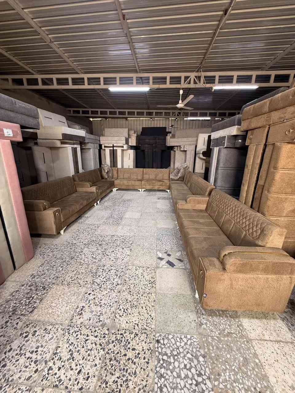 عرض لمده يومين فقط 

سلام عليكم 
متوفر ديوان 14 متر عشرين مقعد 
جديد تسكام ضمان سنه بالشغل 
درجه اولى ب825 الف 

العنوان بابل طريق حله ديوانية قرب محطة اسد بابل معرض الميار عمود 127

***********

للحجز والاستفسار مراسله واتساب
