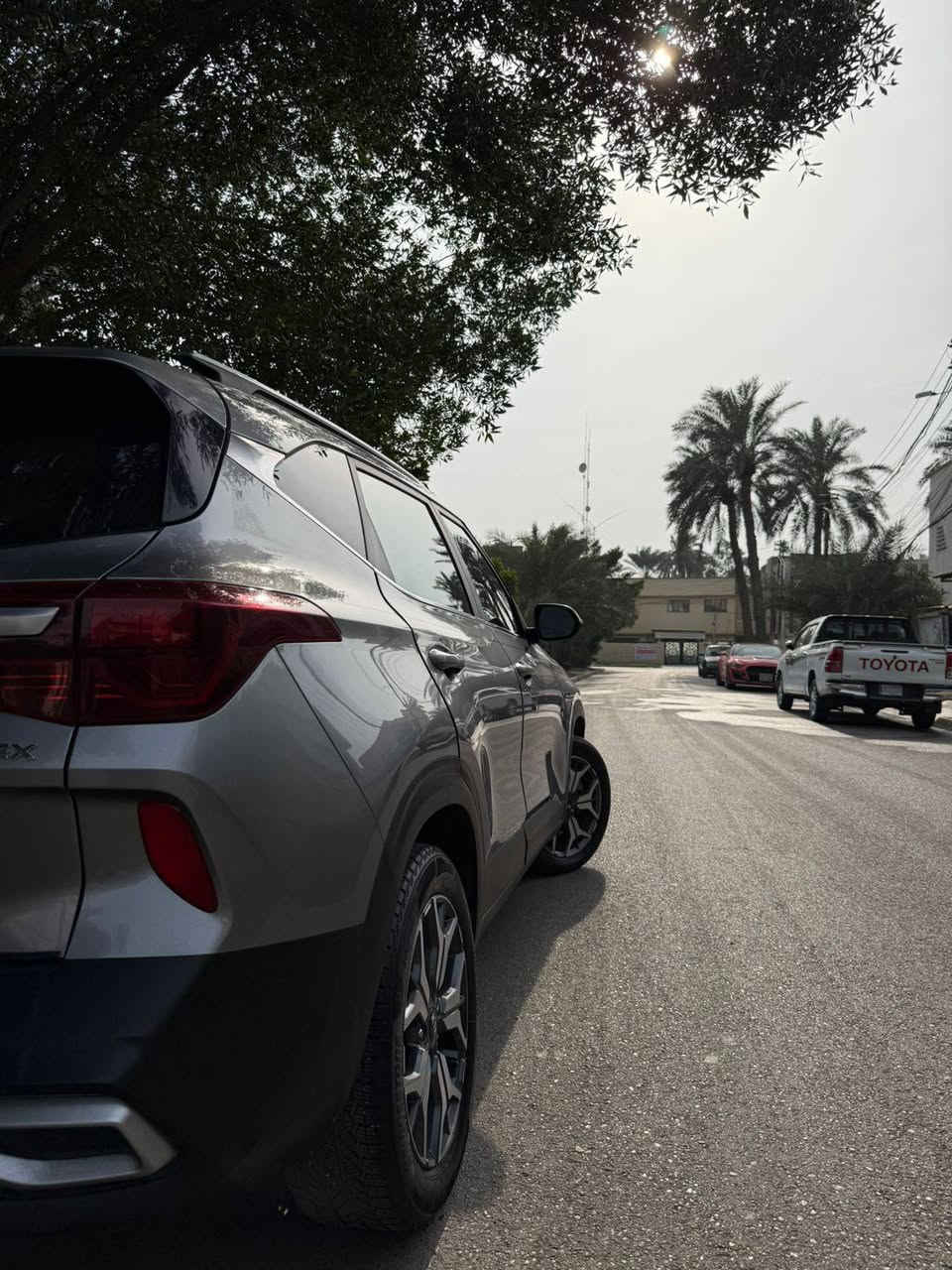 السلام عليكم
كيا سلتوس موديل 2021 
وارد امريكي لون سلفر🩶
مكينه 2000 دوش🔥
تبريد ثلج❄️
فول مواصفات:
•فتحه سقف 
•رادارات امامي خلفي
•كامره خلفيه HD
•تحكمات ستيرن 
•كشن كهرباء 
•تدفئه المقاعد الاماميه
•بصمه 
•تشغيل عن بعد 
•سستم صوت بلادي
•فور ويل
•ثلاث انظمه قياده 
•قياده ذاتيه
•كروس سرعه
•مري كهرباء
______________
سياره كلش حلوه وجاهزه حادثه خشم البنيد فقط بدون دواخل
صور الحادث مرفقه بالمنشور
مكان السياره بغداد الشعب
سعر مناسب 
***********
***********
