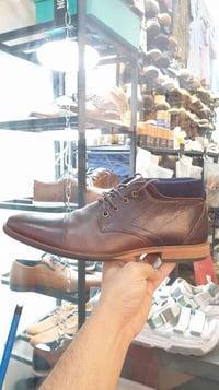 جلد طبيعي • برتغالي • مقاس ٤٢