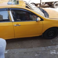 ليفان 2013 سيارة جاهزة نقصها بس كمبريسر مشط بي صوت خفيف تختم تأير مكين...