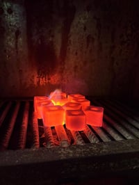 فحم صيني اصلي درجه اولئ طبيعي 12 كيلو سعر 28 الف جمله فقط  للتواصل ولا...