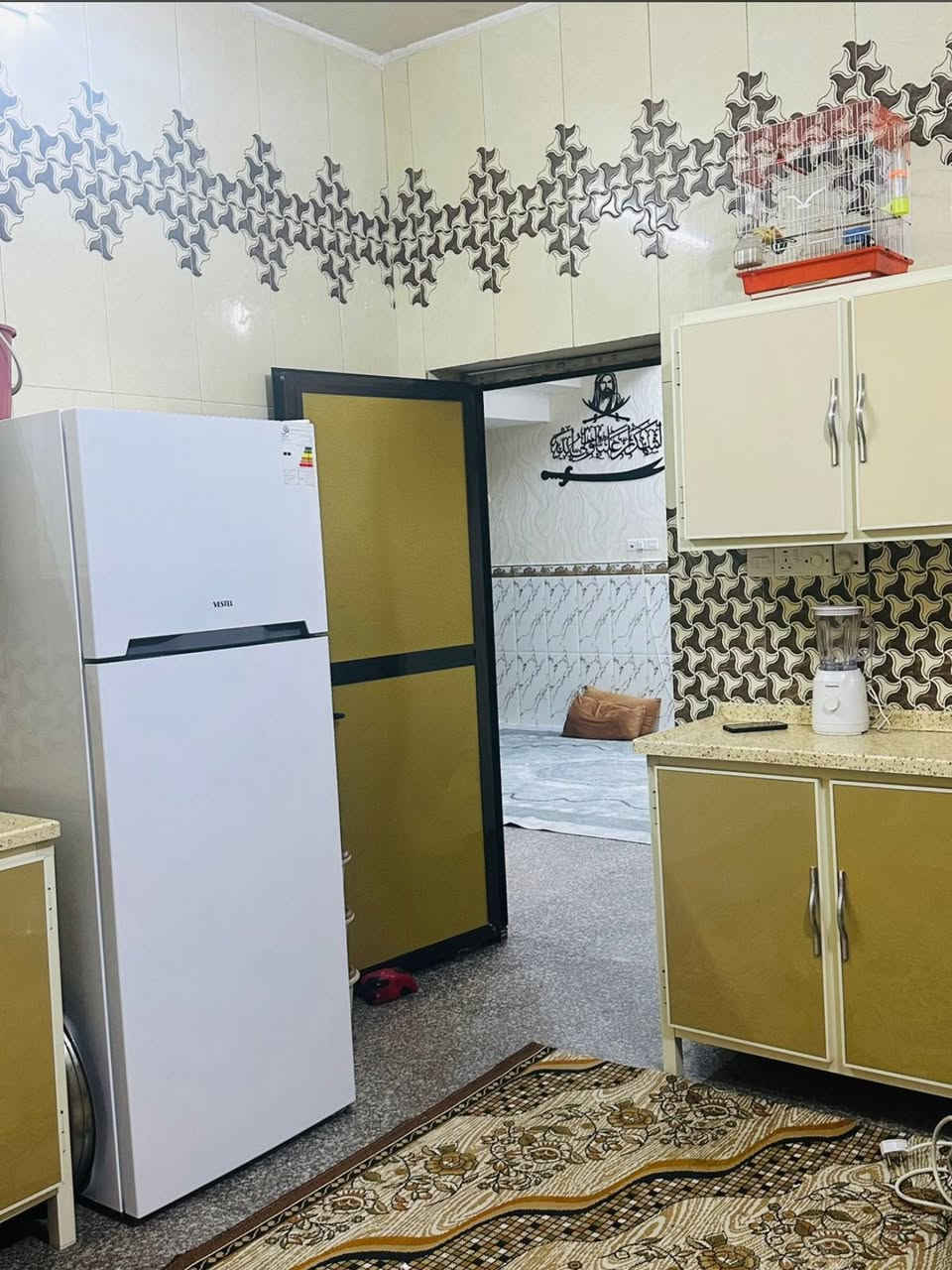 بيع مستعجل 🔥
يت للبيع طابقين بالمهندسين قرب
مدارس البسمه
البناء طابوق
٢٠١٧
الارضي غرفتين واستقبال وصالة وصحيات
وفوك اربع غرف وصالة وصحيات
السعر ٢٧٠
بيع مستعجل  مساحه 150
هـ ***********
