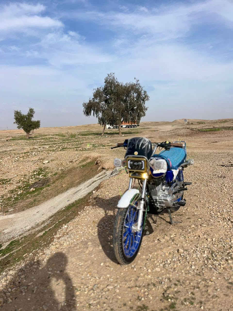 سلام عليكم دراجه نامي برو اخو جديد موديل2026 السعر950 المحرك200 الرقم تلفون ***********8
