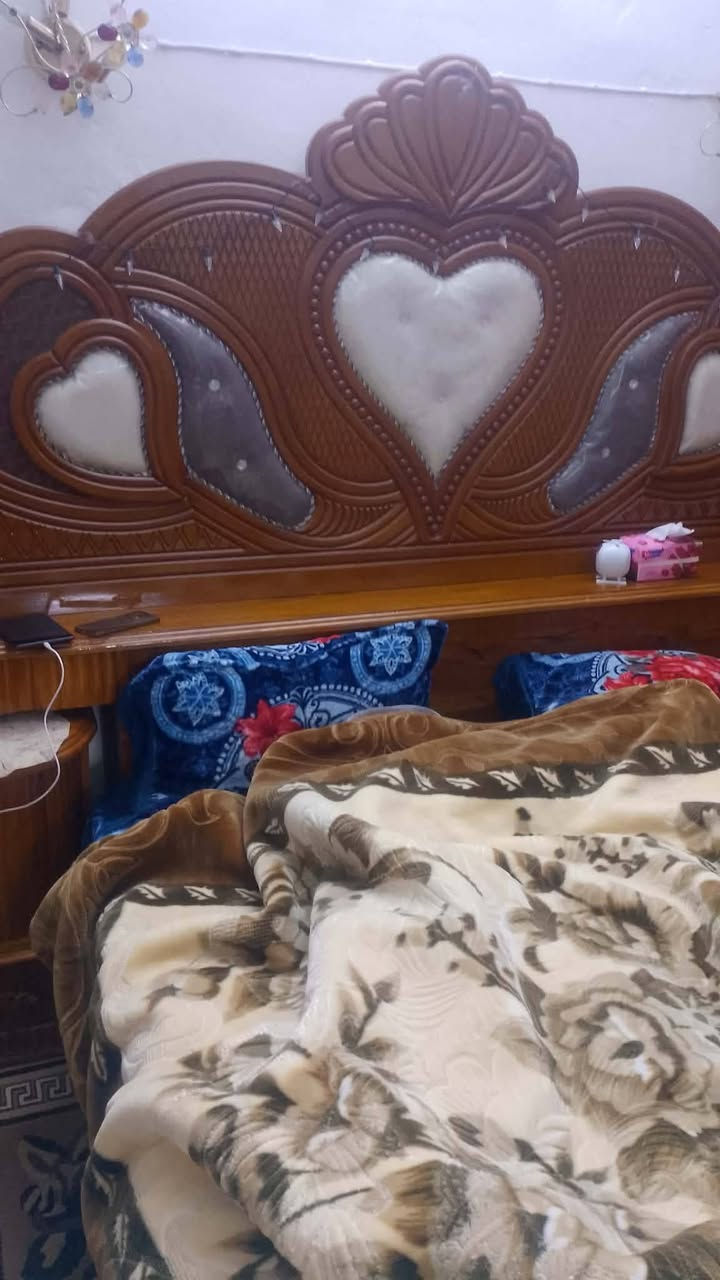 غرفة نوم للبيع
خشب صاج عراقي ثقيل وفصال جديدة جدا #السعر مليون ونص


**إذا كنت صاحب هذا الإعلان وتريد حذفه لأي سبب، رجاءا أرسل رسالة إلى الدعم الفني**