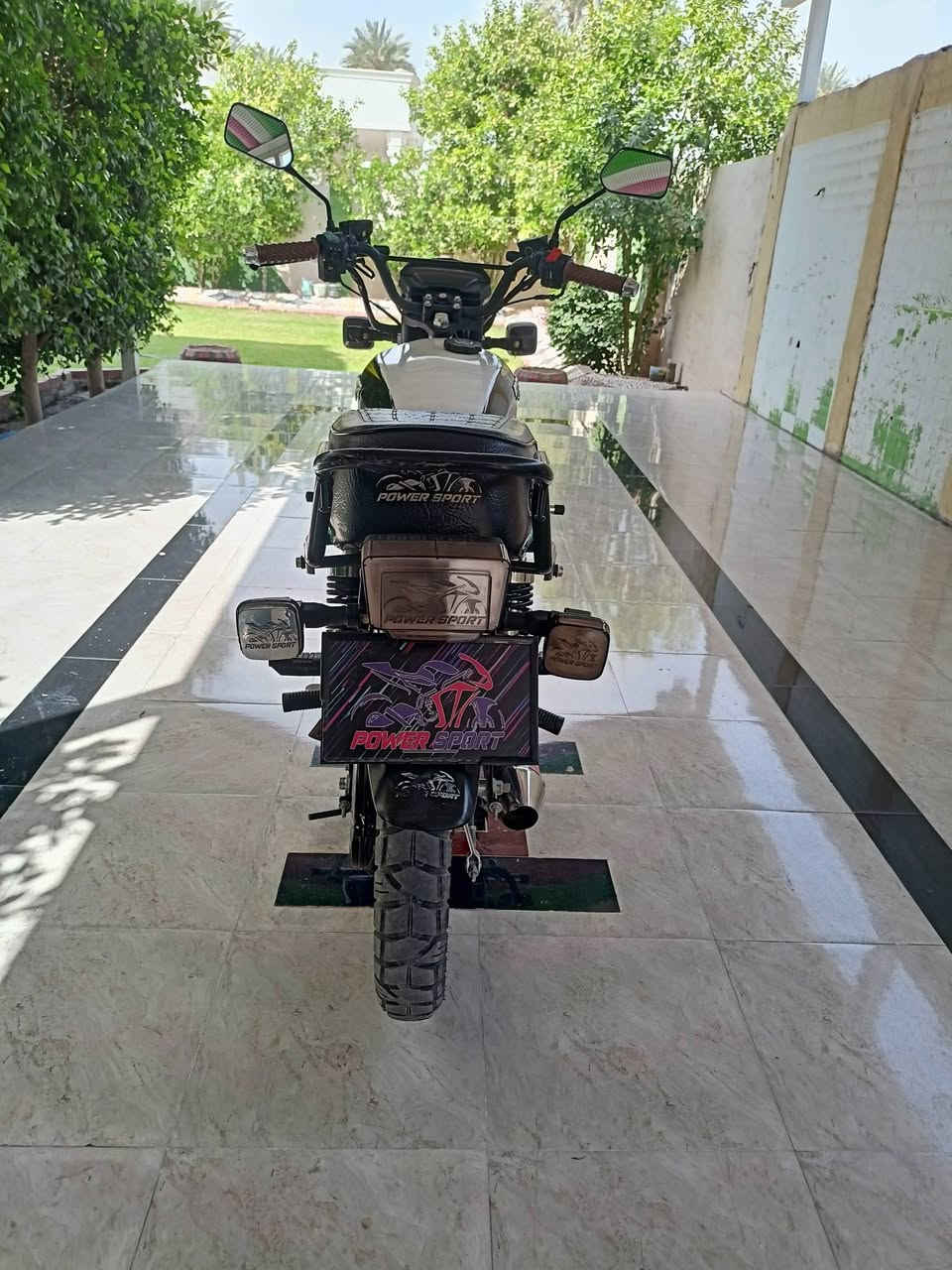يالله موطور للبيع باور سبورت موديل 2025بي اوراق،منفيس،فقط  بعده  زيرو ماشي 4000 محرك 200  السعر 825وبي مجال بسيط    العنوان الرمادي رقم الهاتف***********
