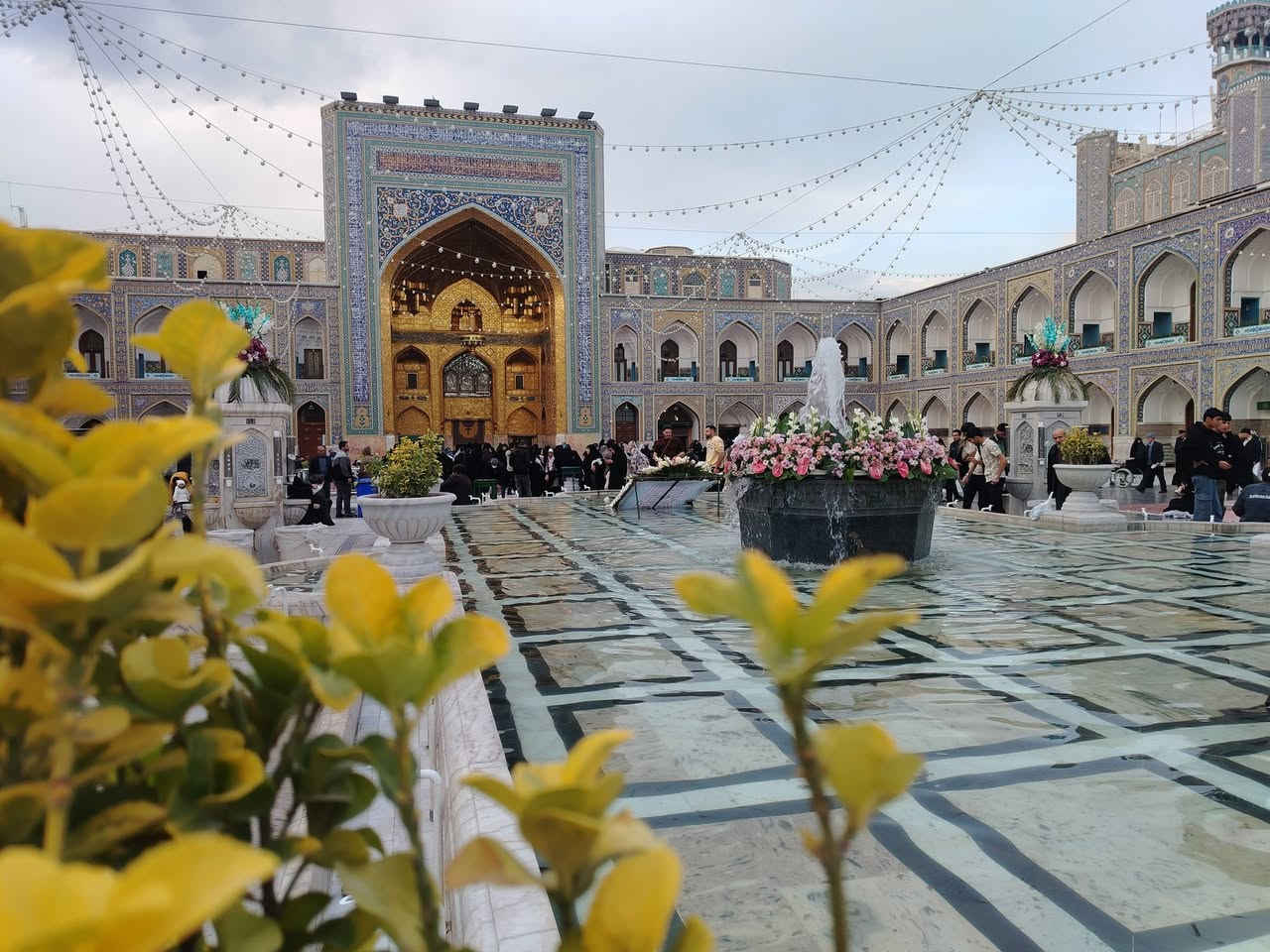 اللهم صل على محمد وآل محمد الطيبين الطاهرين
عودت كروبات إيران بري قم مشهد ونيشابور
140 ألف دينار عراقي
النقل باص vip
السكن فنادق ممتازه
المزارات في قم جامع جمگران والأربعين علويه وبيت النور
مشهد زيارة الامام الرضا ع
والسيدان ناصر وياسر ع
جوله سياحيه في جبل كوهنسكي وباغ مشهد
السكن ثلاثي ورباعي وخماسي
فرق الثنائي 30 الف دينار عراقي
يشمل ذهاب والنقل والسكن والمزارات والسياحه الداخلية في مشهد
جولات اختيارية للمسافرين
موعد الرحله يوم 1/25 السعر 140 ألف دينار عراقي 
للاستفسار والاتصال *********** واتساب
