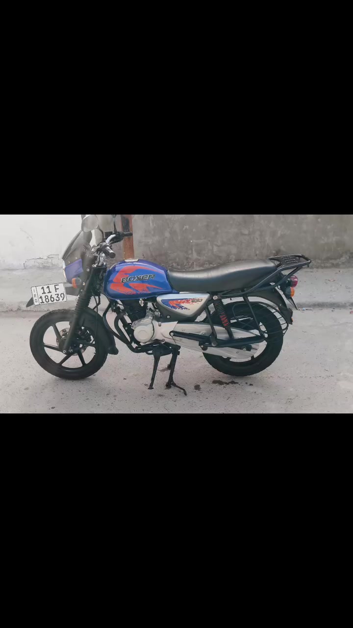 بوكسر مديل 2023 طالعه بل2024 مرقمه بغداد انكليزي تحويل ثاني يوم دراجه  كفاله عامه بحالت لوكاله ومامفتوح بيه برغي احله واجدد منل صور ماشيه 10الف دراجه انطي بيه ظمان سبوع ايشي بيه ترجع للبيع السعر مليونين2850 وبيه مجال بسيط مكاني شعب ***********
