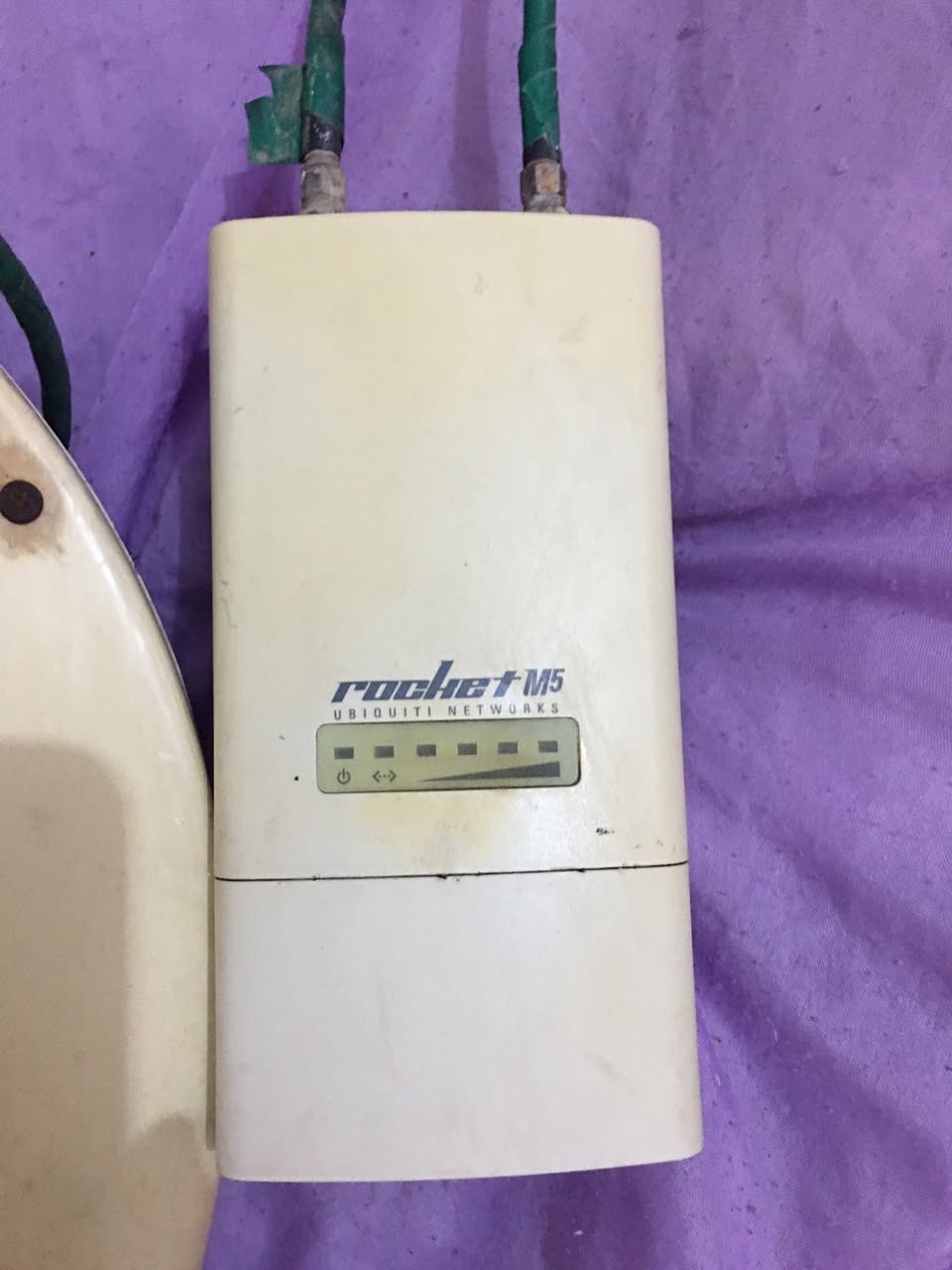 نانو :-روكتة ام فايف rocket M5
نظيف وجاهز  سعر 125  للاستفسار لاتصال ***********
متوفر مسنجر
