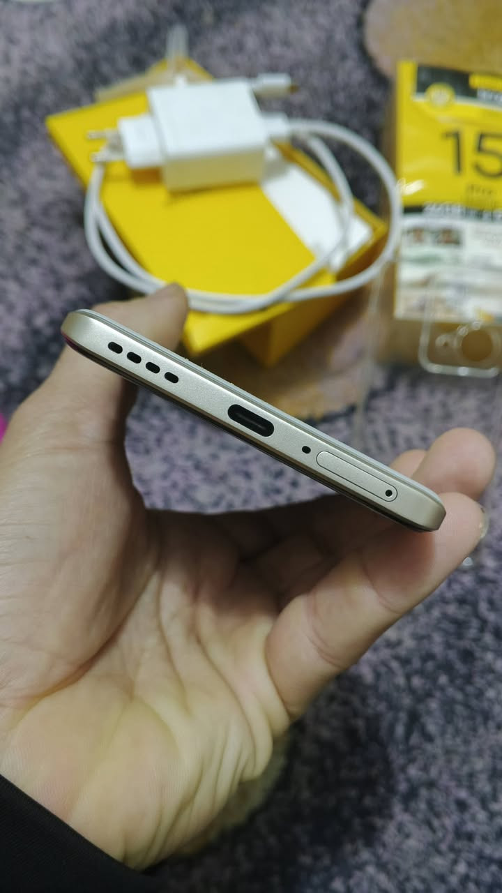 ريلمي 15 برو 512
الجهاز اخو الجديد ملحقاته كامله مواصفاته معروفه 
رايدة ب 460 الف قفل 
مكاني بغداد مدينه الصدر رقم ***********
