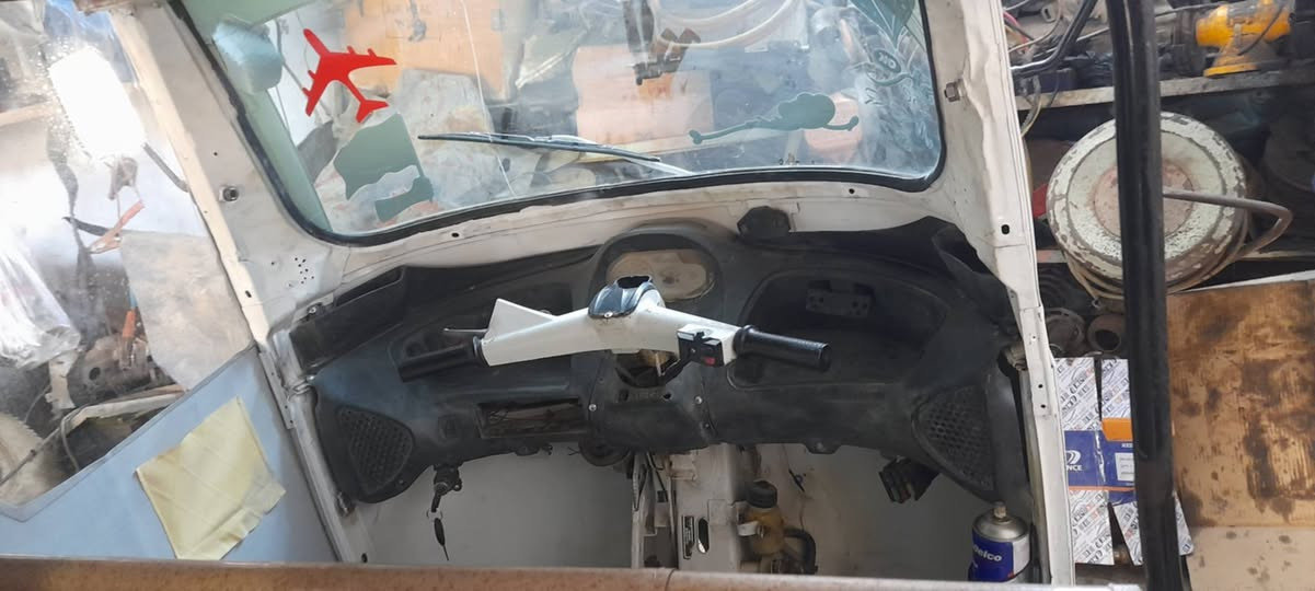 سلام عليكم تكتك بياجو 2018 محور مكينة ستوتة شغالة وعلى  الشرط ترايك وين ما يعجبك تاير تخم جديد مكينة 2021 ستوتة ما عوزهه ربع شغالة من كلشي كهربائيات كلهه تشتغل اتصل وبيك خير وتدلل***********
