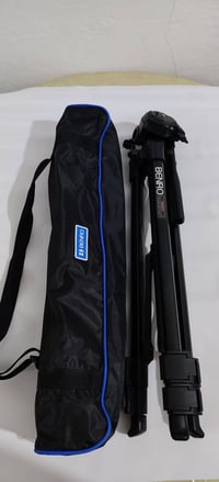 ستاند كاميرا • بنرو • احترافي