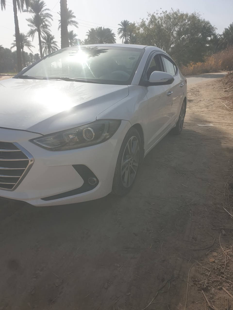 السلام عليكم النترا موديل  2017خليجي رقم أربيل السنويه نافذه ب 2022بسم كردي ياخذ تحويل وكله ورقه غرمات ماعليه بيه صبغ بالبا الوره الصدر شويه بارد بدايت الجاملغ الامامي الايمن والباقي كفاله مكينه كير حداديه تدفه تبريد اشايره بالمري تبريد خلفي السعر 130وبيه مجال مكاني كربلاء واذا مراوس هم اراوس بصفره رقم الهاتف ***********
