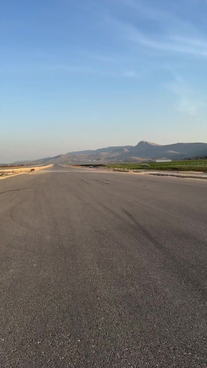 الحافظ الله 🧿🦅🔥🚀✈️ #الخطوط_الارضية_العراقية #سيارات #جارجر #اوباما_كرايسلرc300 #البصرة #العراق #بغداد #واسط #بابل #كربلاء #النجف #ياعلي #ياعلي #سيارات #البصرة


**إذا كنت صاحب هذا الإعلان وتريد حذفه لأي سبب، رجاءا أرسل رسالة إلى الدعم الفني**