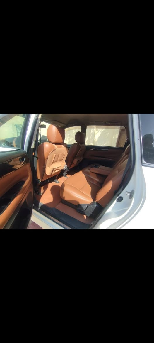 اللهم صل على محمد وال محمد 
للبيع.   ابصم كرستال فراشه سياره جاهزه وحلوه مكفوله 

رقم نكليزي بصره شوفت عينك جاهزه على اخر حبابه وترايك وين ما يعجبك المكان الناصريه

موديل 2003 

السعر 135وبيه مجال 

***********

***********
