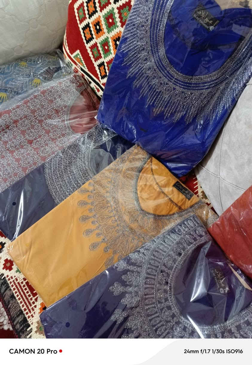 دشاديش كشمير تركي كابوي جميع القياسات القطعه 13
و2ب25


**إذا كنت صاحب هذا الإعلان وتريد حذفه لأي سبب، رجاءا أرسل رسالة إلى الدعم الفني**