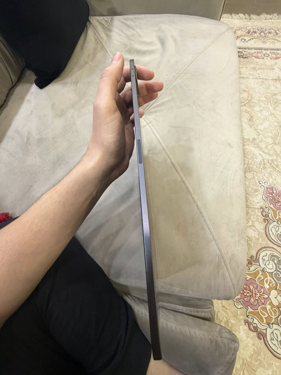 لسلام عليكم
Ipad pro m4 13 inch 256gb للبيع

صحة البطارية ٩٥٪؜
النظافة ١٠٠٪؜ مابيه ولا شخط بس ضربة صغيرة كلش موضحة بلصور

الجهاز بعدة بالضمان 19\8 ينتهي والوصل موجود

السعر 1200 قفل
مليون و٢٠٠


**إذا كنت صاحب هذا الإعلان وتريد حذفه لأي سبب، رجاءا أرسل رسالة إلى الدعم الفني**