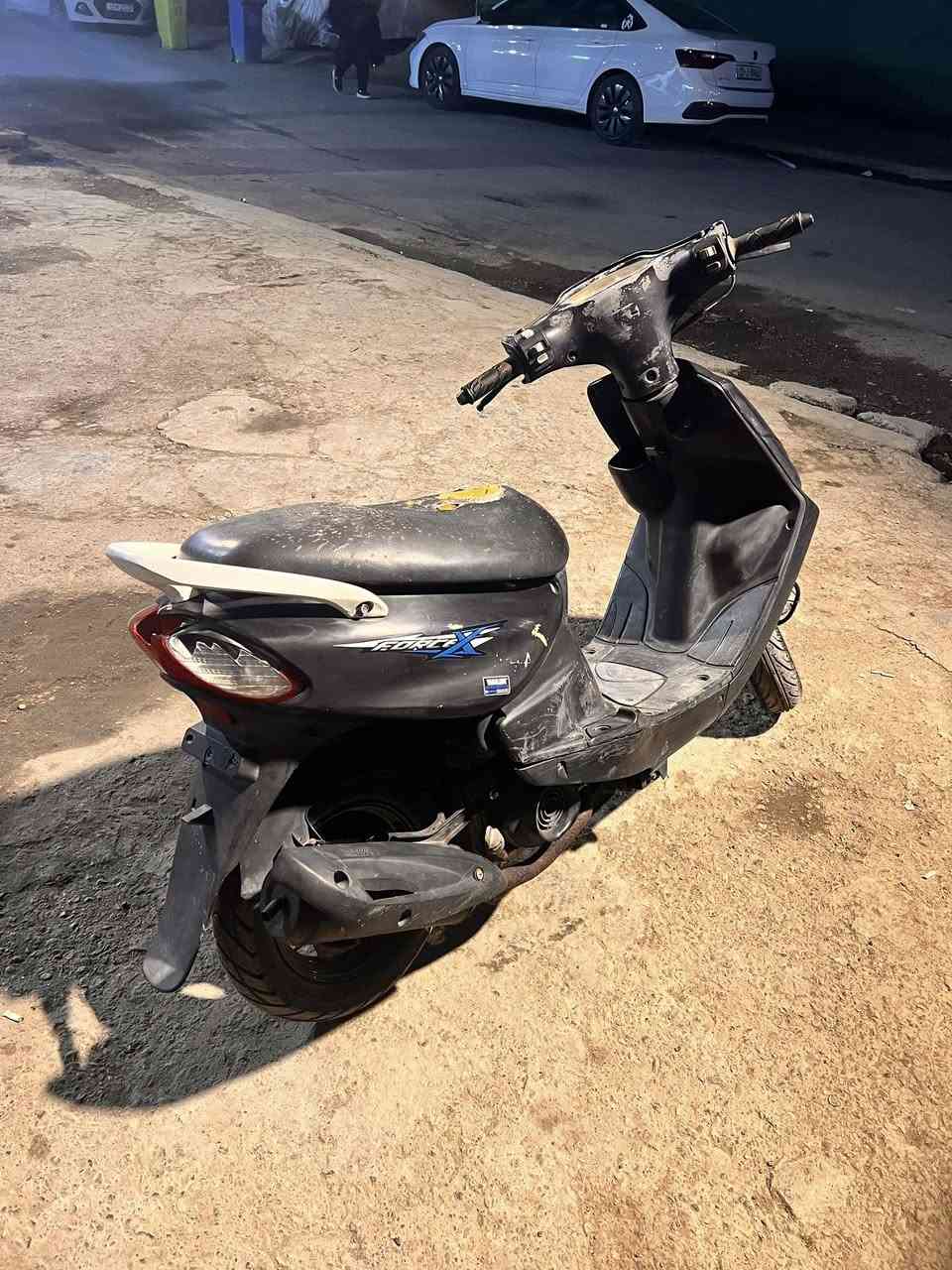 السلام عليكم ماكس قجمه 120للبيع كفراتها كامله مكينه ناعمه شلعه معدل نكره سلف بأي وقت السعر 450 مكاني جامع النداء ***********
