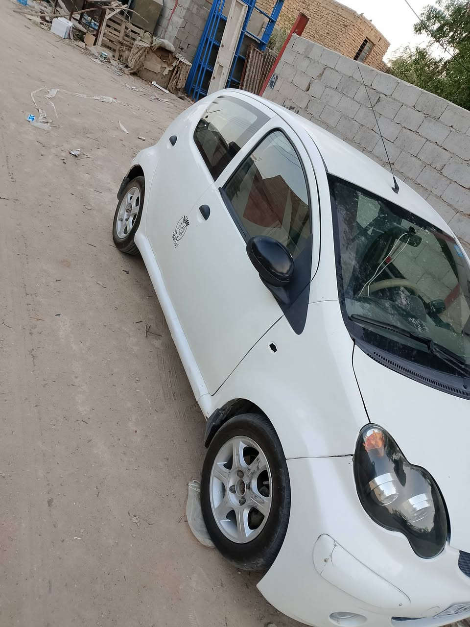لبيع سياره بيوايدي اف زيرو موديل 12 سنويه جديدة 32سياره حلوه ونضيفه حداديه جديدة تخم تاير جديد كير جديد مكينه حلوه كلش زياره ما بيها نقوصات السعر 30 باقي لستفسار اتصل *********** كربلاء
