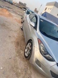 هونداي ألاترا • نظيفة • واتسب