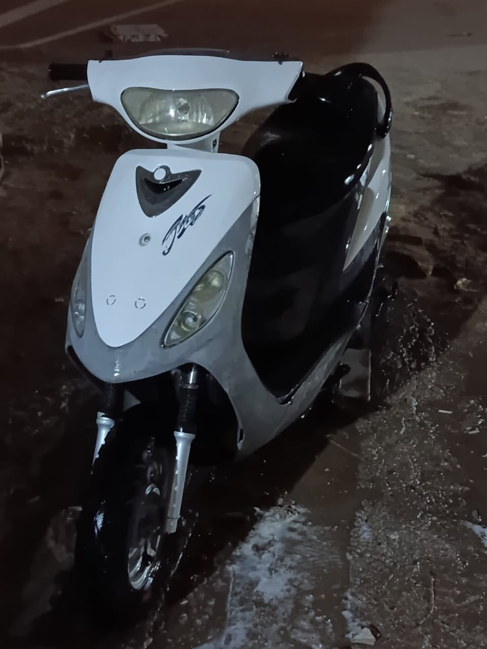 ماكس قجمه للبيع سعر 500 مستعجل ع لبيعه مكاني بصره شط العرب ***********
