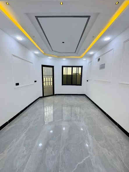 مكتب_الرواسي_للعقارات 
•بيتين للبيع في حي السكر على شارع 20 متر 
•المساحة 155 متر الواجهة 7 ونص لكل بيت 
• طابقين بناء حديث فول استلام فوري/ شارع تبليط بعرض 20متر 

•الطابق الاول : غرفتين نوم مع هول واستقبال ومطبخ وصحيات
•الطابق الثاني : اربعة غرف نوم مع هول وصحيات 

🌍الموقع  مميز : حي السكر قرب سوق السكر على شارع 20م
📃 سند سكني ملك صرف / شرط القرار التمليك  والتحويل 
سعر 325 مليون قابل للتفوض 
للإستفسار مراجعة المكتب او الاتصال على الأرقام التالية   عمار العبيدي   

***********

*********** واتساب

  ايمن   

 ‏‪0750 214 4093‬‏    ‏

‏‪0775 630 2993‬‏ واتساب

   اوس 

‏ ‭0770 287 3744

‏  ‬ ‭0750 219 5078‬    

ابو سند 

‭0 775 714 2899‬

عنوان المكتب حي النور سايدين دانية ماركت مقابل افران الرائد   #الرواسي_للعقار
