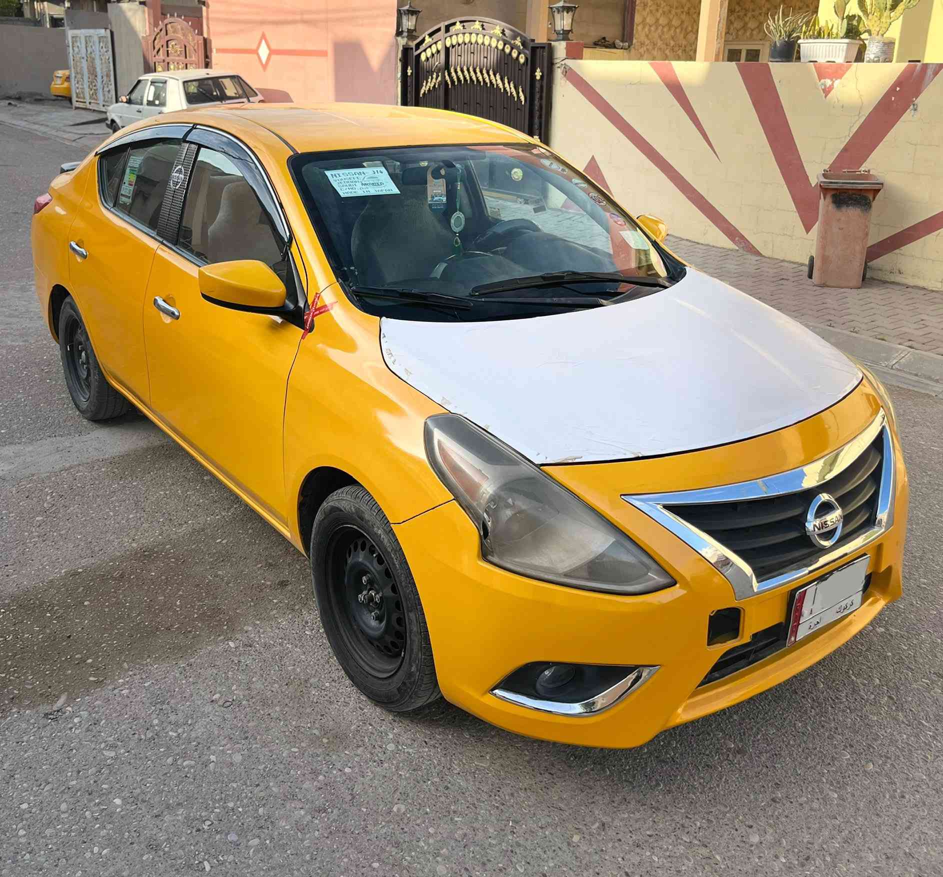 سلام عليكم للبيع 
نيسان فيرسا 2018 مواصفات sv 
سياره جاهزه وكامله مابي نقص
سياره حلوه ونضيفه وكاعده 
مدوشم كامل مكمل 
محركها 15 المرغوب
كير ومحرك كله شرط ممفتوح 
ضررها جاملغ وبونيد 
وبي تصفيات كلش بسيط 
رقمها كركوك حرف أ
سنويه لل27 شرط تحويل 
نقابه وسوالفها كله صفر 
صدرها كامل مكمل جديد 
سعر مناسب 110 وبي مجال بسيط 
مكانها كركوك 
تواصل خاص او اتصل ***********
