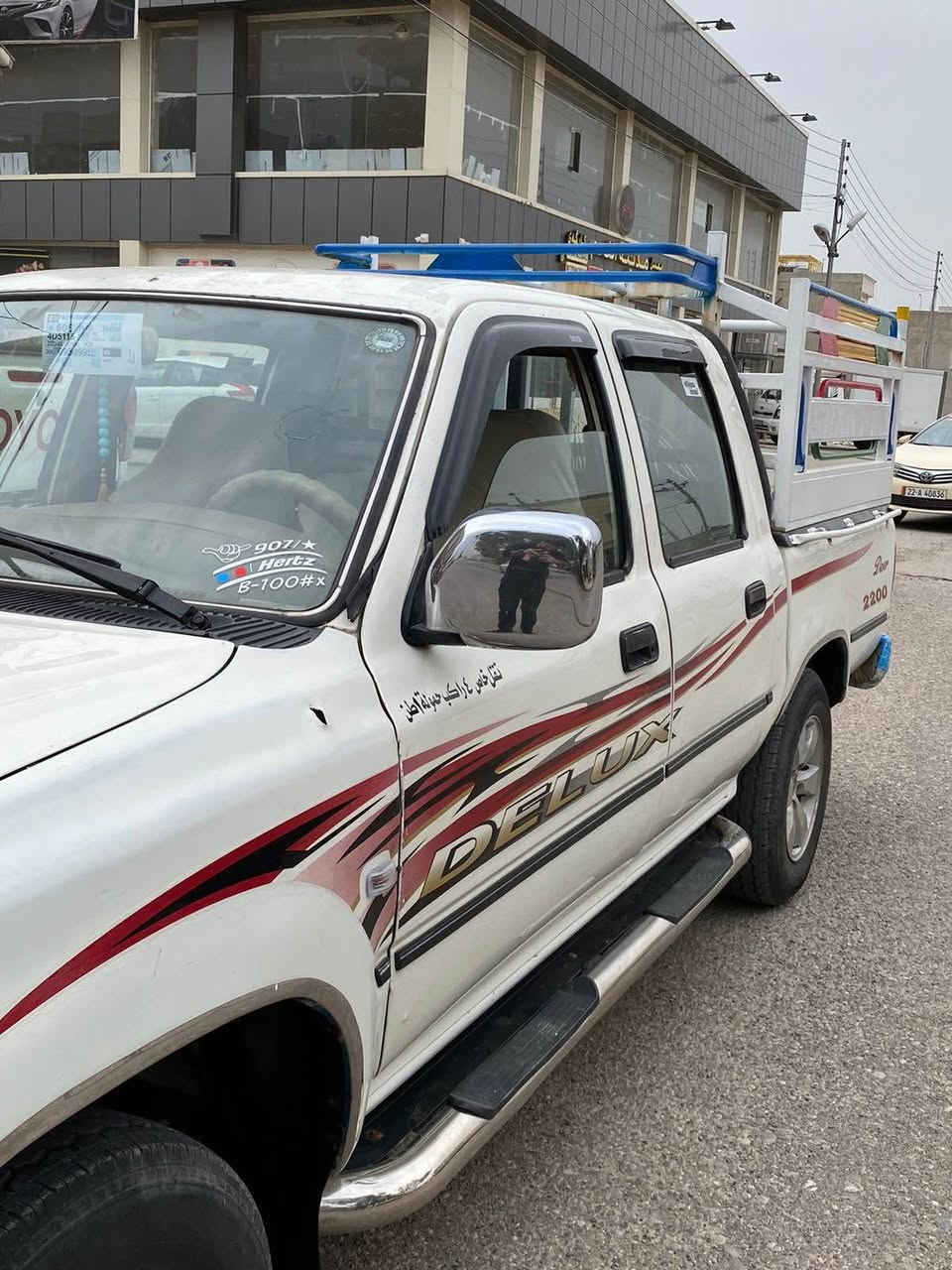 بيكاب دير موديل ٢٠٠٦ مةكينة بةخ مةر غوب بي سبوغ  ناو زةرد استراد 
جوار تايةو ويلي نويي لةسةرة گير و مةكينةو اكسل و توندو تولي بةشةرت سةيارةيةكي جايزة مالي كةسابةتة چةمچةيةكي تؤكمةم بو داناوة ٢ وةرةقة غرامةي لةسةرة دواي محمةلة بوت دةگةرينمةوة سعري ٥٢ و محمةلة لة هةوليرم *********** أربيل, العراق
