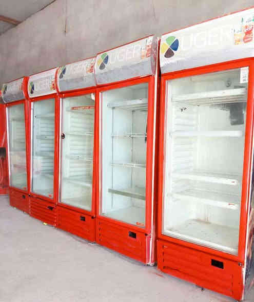 عارضات يوقر تركي درجه اولى مستخدم للبيع المكان بابل واسعار جدا مناسبه توصيل لكل المحافظات ***********
