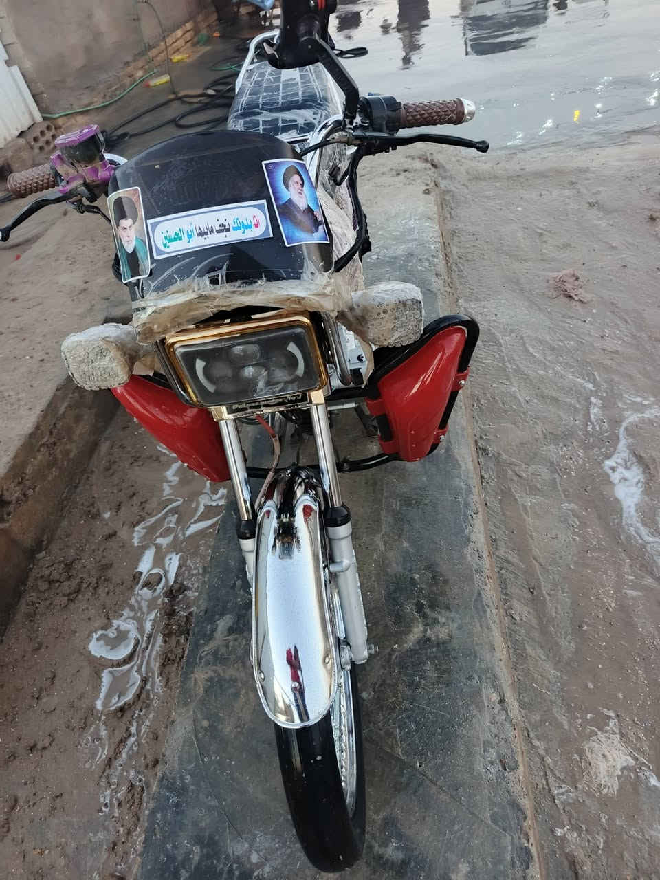 سلام عليكم درجة تايكر ختم سونك الاصلي 
اوراق سكنر كرتون سعر 700وبيه مجال قليل 
اي ستفسار تصال على رقم ***********
