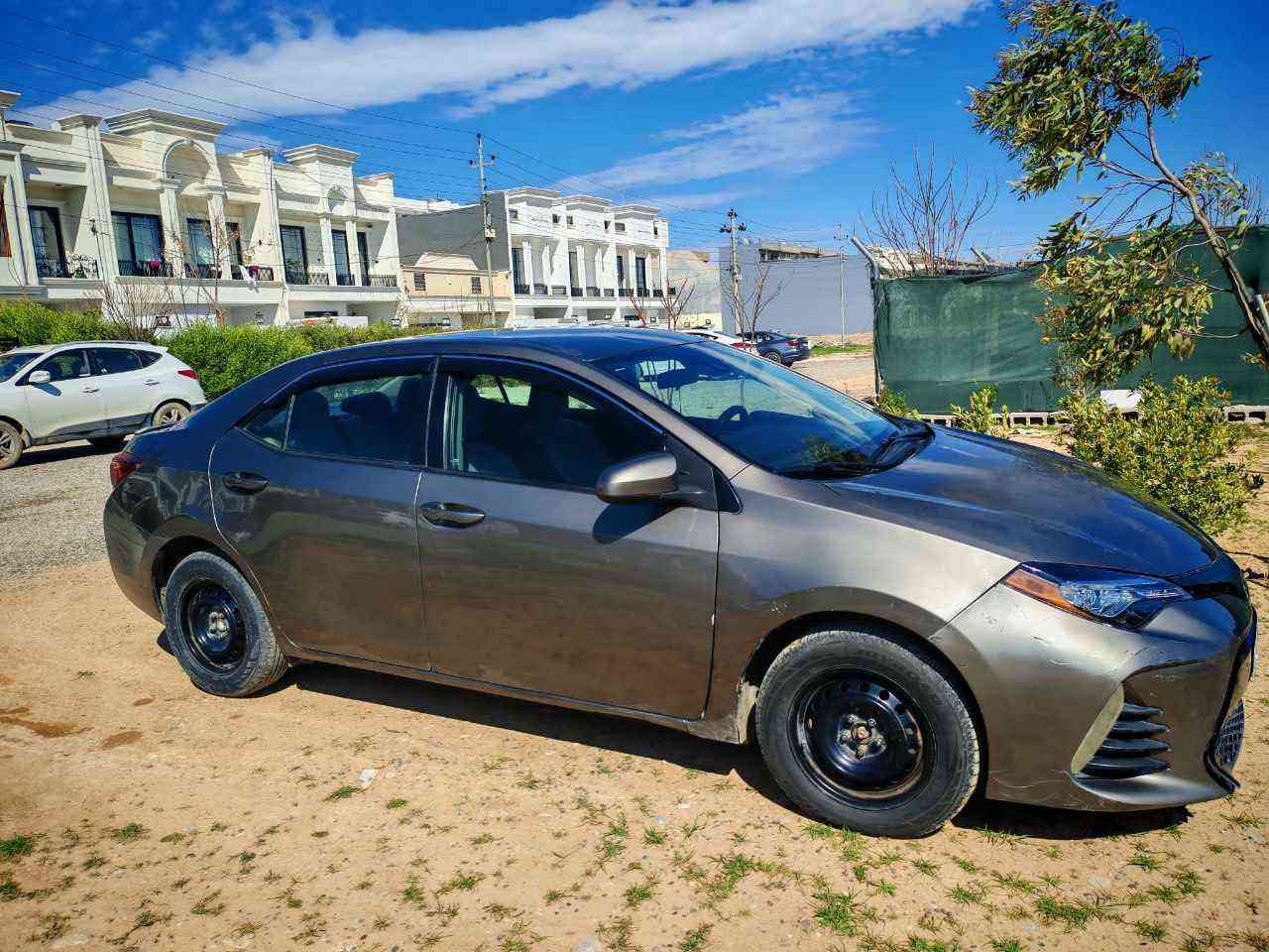 كورلا موديل 2017 خاوين رەنگی نەفتی مەکینه و گێر خاوین بەشەرت بی نوقستان بێ مەصرەف تاخم تایەری نۆێ سیارەکە زۆر خاوێنە ٥ پارچەی بەخە من بە حیزام ئەیفرۆشم 

بۆ تلفۆن 
 ***********
***********

كورلا موديل 2017 لون نفطي مكينه و گير نظيف بشرط بدون نقص تخم تايرات جديد سيارة نظيفة بيها 5 قطع بخ ابيعها بحساب حزام

للاستفسار عالرقم
  ***********
 *********** أربيل, العراق
