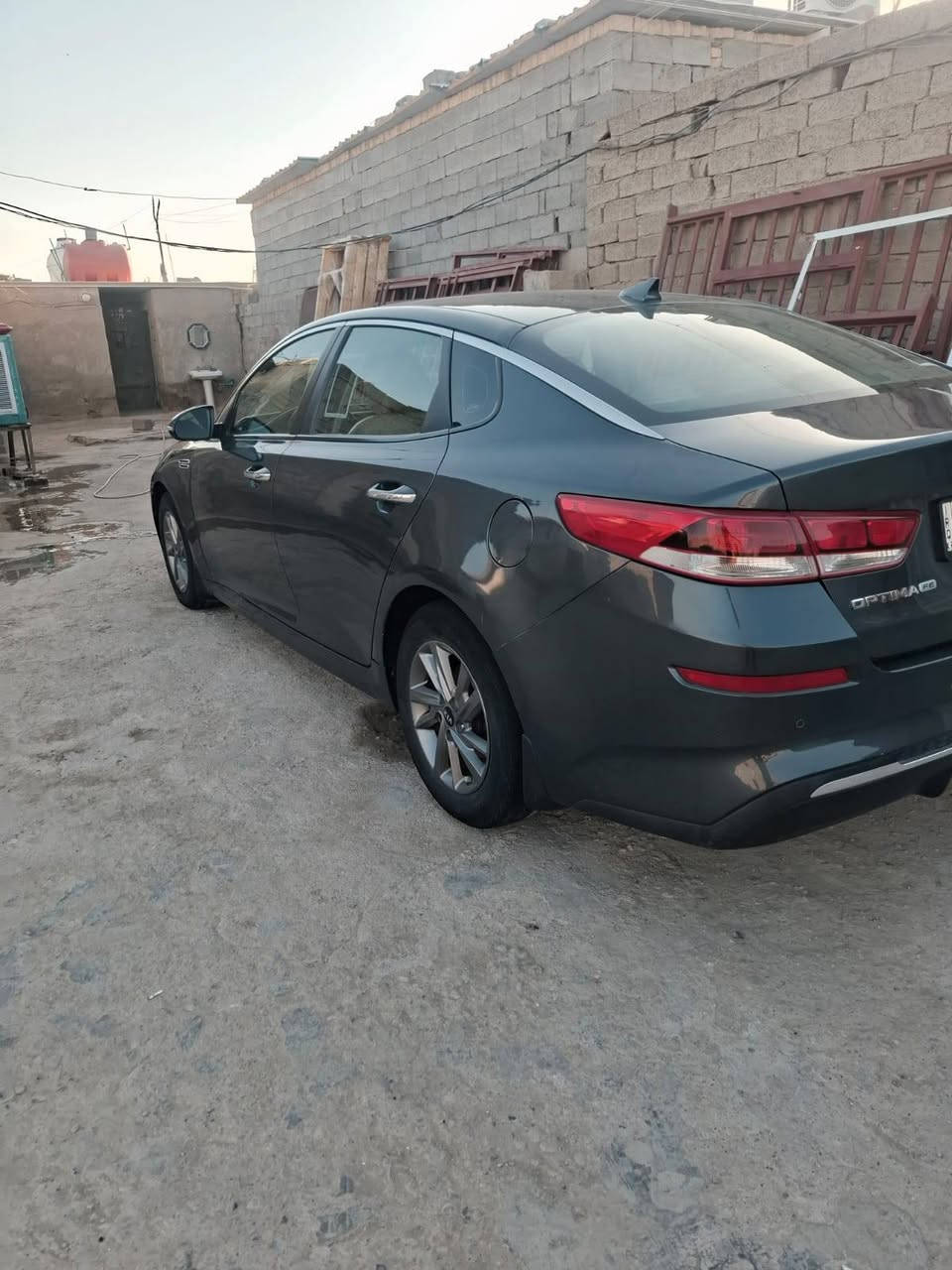 سلام عليكم
 سياره للبيع كياا اوبتيماا مديل 2020
 وارد امريكي
 3 قطع مكينه مكفوله سنويه ل27
 مكان واسط النعمانيه
 125وبيها مجال للاسفسار اتصال
  ***********
سياره خير من الله جاهزه وما نقصها برغي
