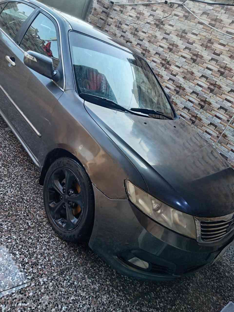 اوبتيمه التيزت موديل 2009 كيره مكينه خير من الله حداديه حلوه لا تبخير لا تنقيص تبريد ثلج   بيه سحب يشلع تبليط  باسم ولد صديقي  سعر 78 وبيه مجال قليل تصال ع رقم ***********
