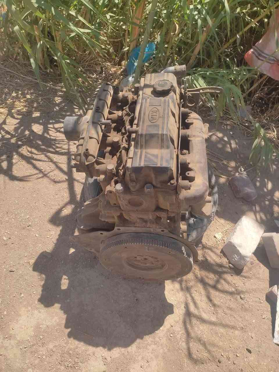 السلام عليكم للبيع مكينه 2701بريجووترهم مولده كايمه ابيع هل موجودكوم حديدبدون بم ونوزل السعر325الف العنوان النجف المشخاب رقم الهاتف***********
