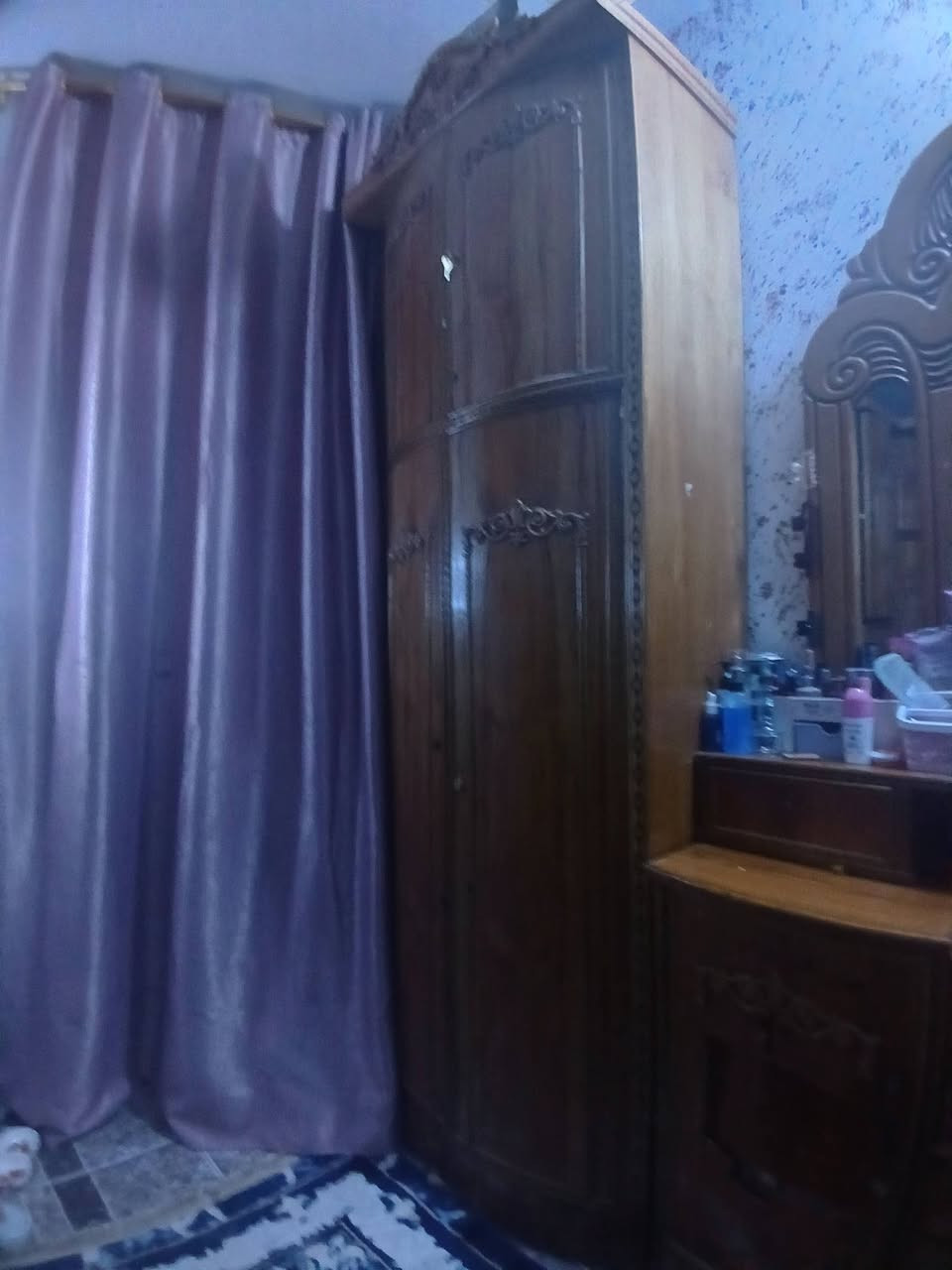 غرفه للبيع الاضرار الي بيه واضحه بصوره رايدته ٣٥٠ بيه مجال


**إذا كنت صاحب هذا الإعلان وتريد حذفه لأي سبب، رجاءا أرسل رسالة إلى الدعم الفني**