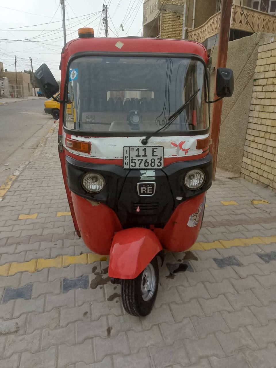 سلام عليكم تكتك رقم وسنوية بسمي مكينة 21تكتك بس تعمير دوس ولغد واحد لباقي كلة بلادي تكتك خير من الله كبل لشارع سعرهة 5100وبيهة مجال لشراي لمو شراي لتراسل عنوان الحسينية مصقط شارع ابو جلاال رقم الهاتف ***********
