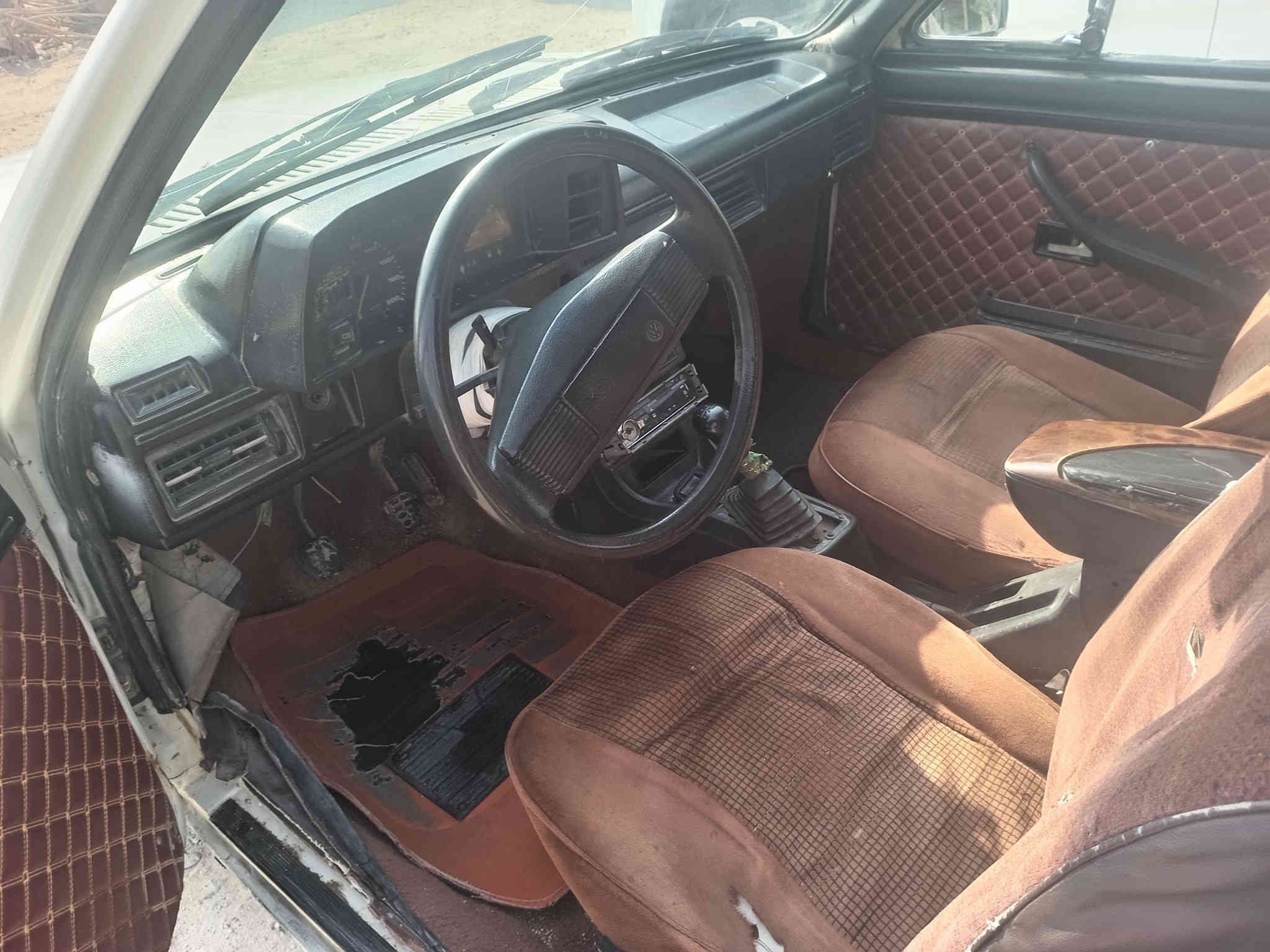 سلام عليكم برازيلي موديل 1987 مكينه كير حداديه جدد رقمه اديالى راعيه مانداله السعر 15 اوبيه مجال تخم تاير كهرباايات شغاله سنويته ضايعه مطلعيله تفاصيل العنوان دوانيه قضاء الشاميه *********** مراوس اوبيع حسب القناعه
