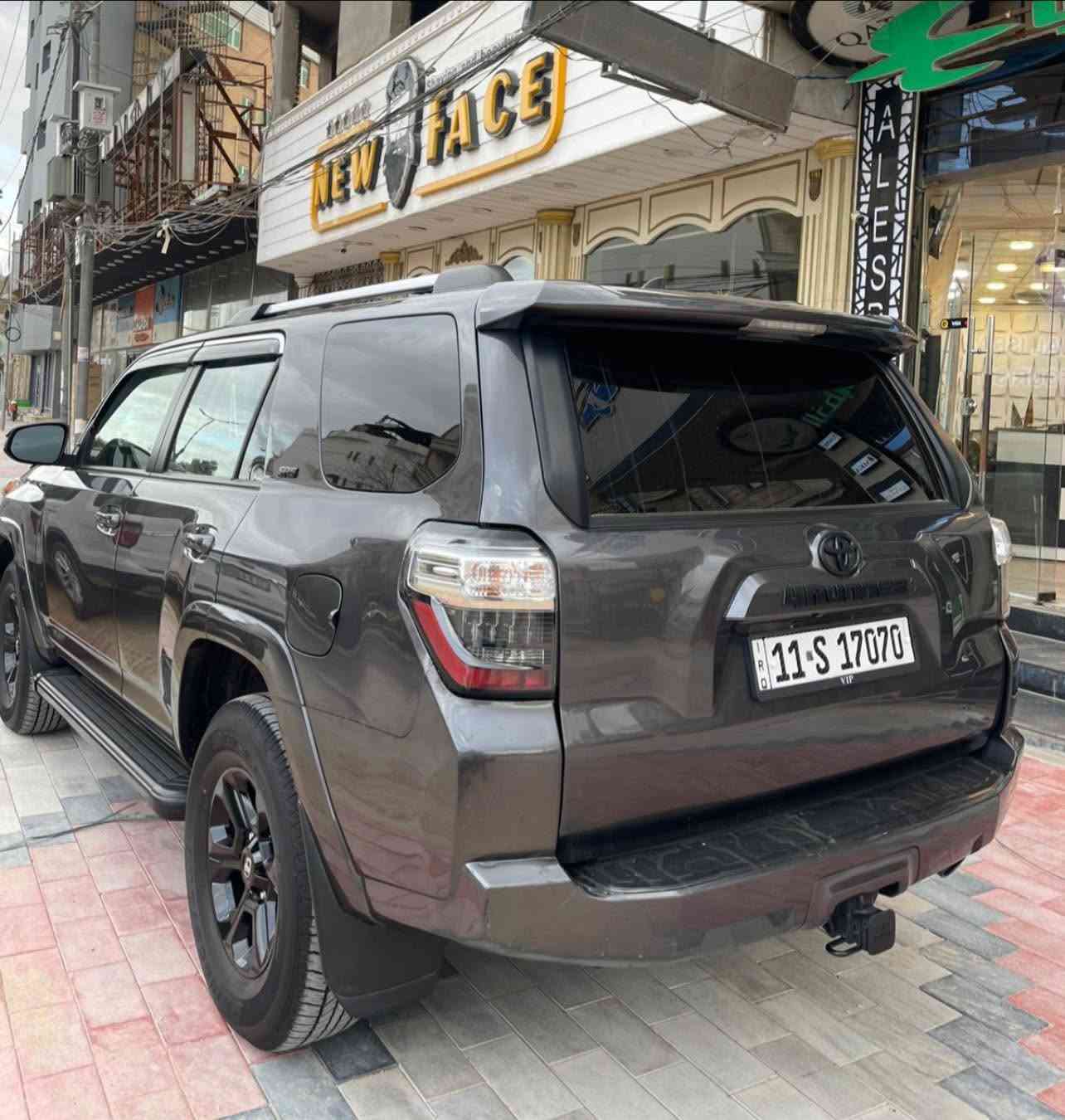 السلام عليكم
موديل 2023
       TOYOTA  4RUNNER 2023
~ تويوتا 4 رنر   
~ وارد أمريكا  
~ محرك 6 سلندر  / V6 
~ مواصفات 
~بصمة 
~ شاشة كبير  
~   كاميرة خلفية
~ كشن  مخمل كهربائية 
~تحديد سرعة 
~نظام ECO
~ (  5 ) خمسة راكب 
~ ماشي 53 الف 
~سيارة رقم بغداد بسمي تحويل شرط
~ رقم وسنوية و هزة جديدة 
~ صوره حادث و رقم شاصي موجود في المنشور 
~ سعر( 320 )💰ورقة دولار بيها مجال 🤏
~ مكان كربلاء  
واتساب   ***********
 تلفون 📞 ‭***********‬
