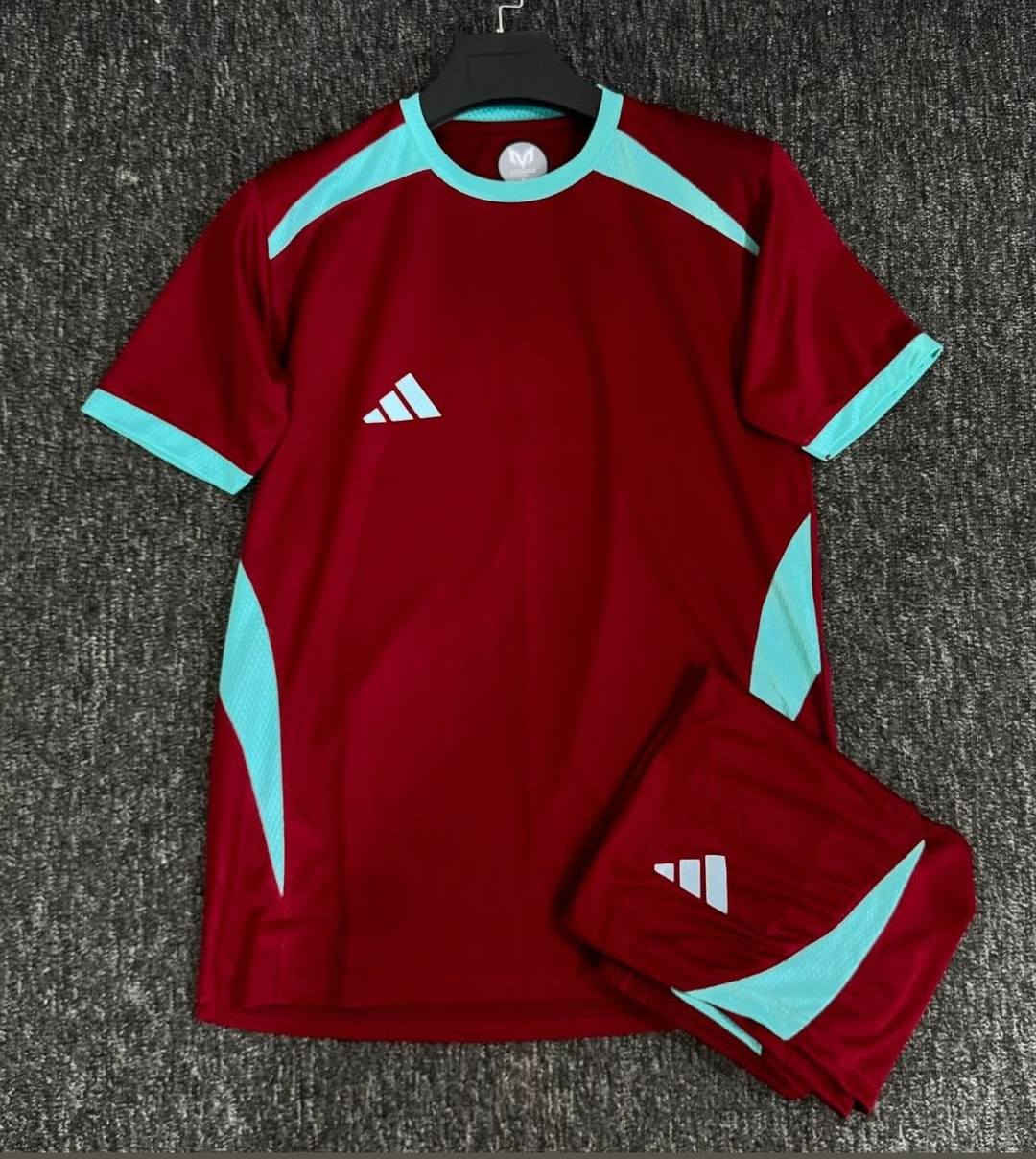 بسم الله الرحمن الرحيم 

دريس وشورت اصلي 

قماش مثقب خلية النحل 

قياس /ML/XL/XXL

يوجد توصيل لجميع المحافظات 

للاستفسار خاص او على ***********واتساب
