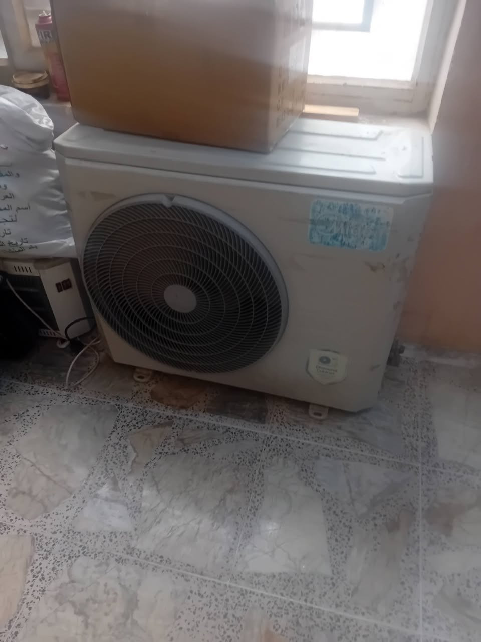 لبيع نضيف بكان بغداد ***********شغال

