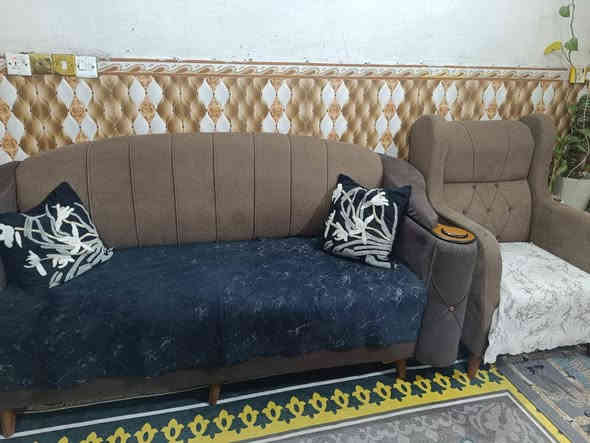 السلام عليكم تخم اخو الجديد استعمال شهرين او ثلاثه 10مقاعد
السعر 500 وبي مجال مكاني مدينه الصدر
للستفسار *********** وبلخدمه
