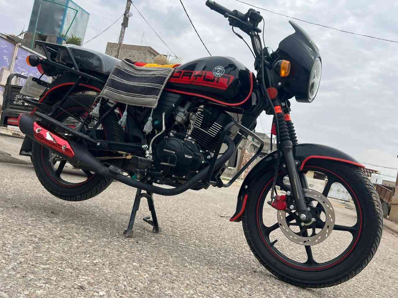 سلام وعليكم للبيع دراجه دايون موديل26 صارلها شهر مشدوده دراجه زيرو مابيها اي نقص مكاني ديالى بلدروز  الاستفسار ***********
