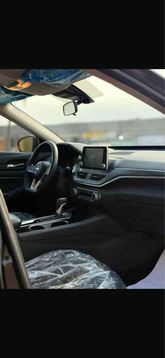 NISSN ALTIMA   SV  2024
السعر 158 $$
اللون  اسود
السياره وارد كندي 
بونيد وجاملغ صبغ 
 والشواصي والدواخل مكفوله من الحادث
المواصفات الفئة ال SV 
حساس ضغط هواء الاطارات
رادار امامي + رادار جانبي + توقف ذاتي
شاشه لمس 
كشن شامو
شاشة ذكية + مخرج usb عدد 2 + مخرن taypC 
عداد المسافة :- 19
لايت زينون + ليد نهاري 
 كشن السائق كهرباء
كاتي تترقم شمالي
 + بصمة تشغيل + تشغيل عن بعد
العنوان كركوك
رقم الهاتف :-  *********** كركوك, العراق
