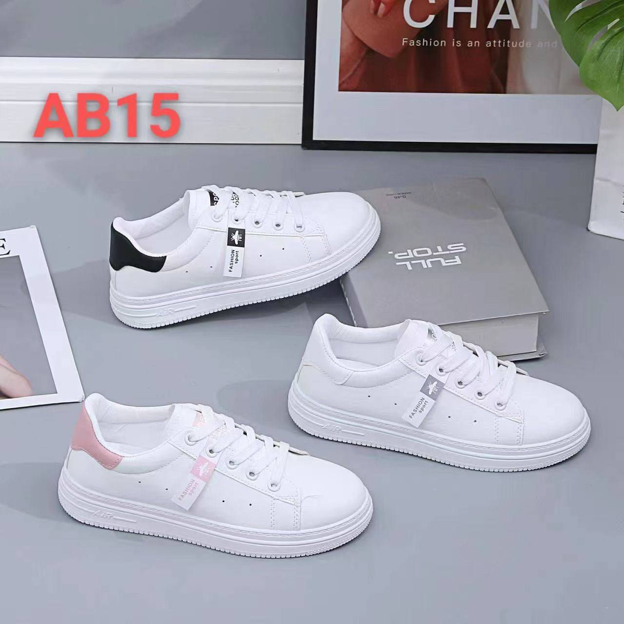 جديدنه ترانشوز نسائي بناتي طبي كوالتي خفيف 😍👍
احجام 36 37 38 39 40 🙂

كل 4 قطع بسعر 20 الف فقط 

القطعه 5 الف فقط 

توصيل موصل 3 الف 

محافظات 5 الف 

العنوان موصل سوك النبي يونس داخل السوك من جهت الدركزليه ثاني فرع على اليسار 

للحجز والتواصل ***********
