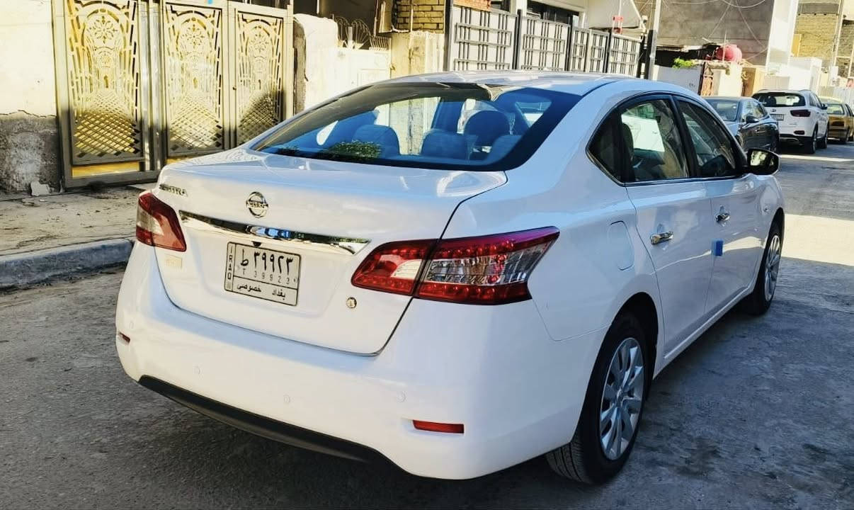 السلام عليكم
نيسان سنترا خليجي 2019 يباني اصل 

مكفوله من ضربه وصبغ وتبديل 

برغي ممفتوح بيه وضع شركه 

ماشيه 94 الف 

السعر 125 ورقه 

رقمي ***********
