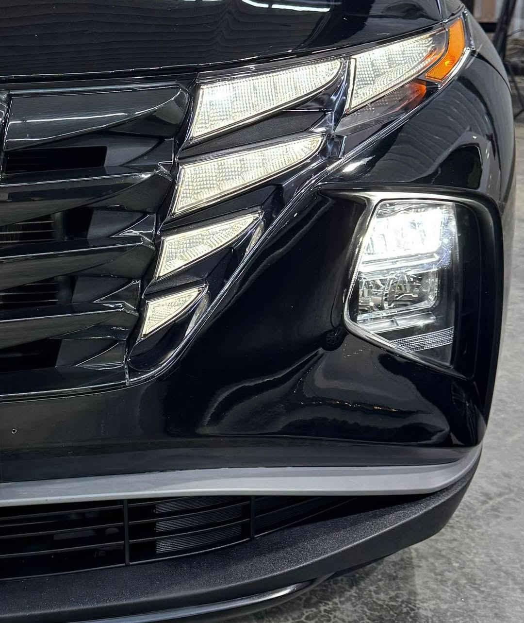 توسان 2024 امريكي للبيع 
حادثهة بنيد صبغ فقط
رقم اربيل 
شاشة
كامرة
رادارات
محرك 2500
سايد بريك بصمة
مود درايف
ماشية 28 الف
السيارة جديدة لوك
السعر 187 $
الكريعات / شارع الوقف السني ( معرض اودين )
للاستفسار اكثر

*********** 
***********     ابو نمر
