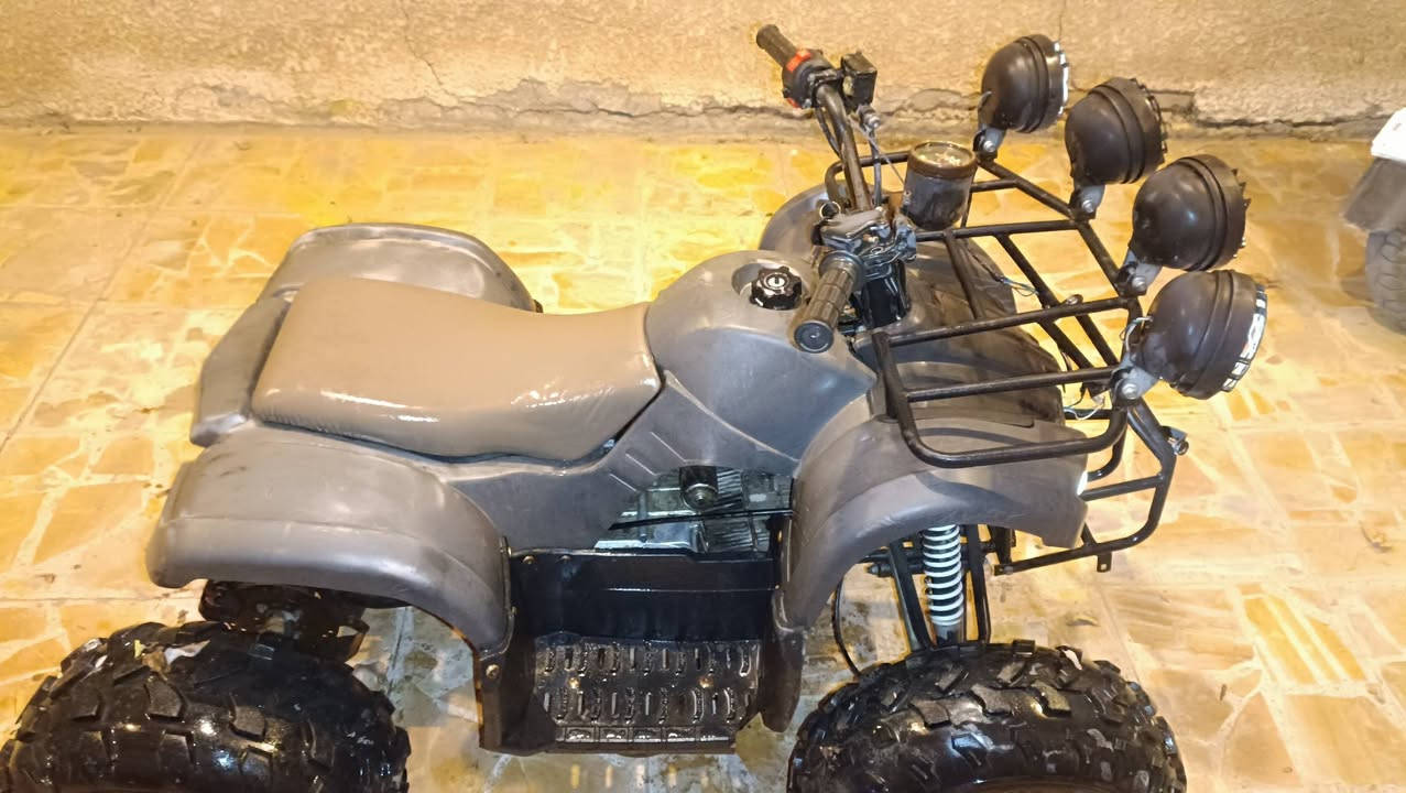 للبيع رباعيه استعمال قليل شرط نكره السعر ٥٠٠ الف العنوان بغداد ***********
