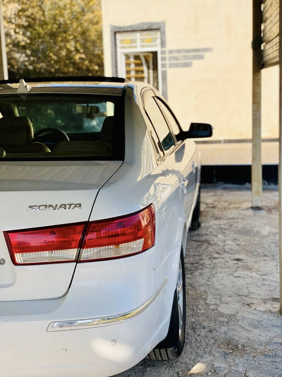 السلام عليكم……
 للبيع سوناتا 2011خليجي شركه الكاصد
مكفوله كفاله عامه……
كامل مواصفات الاخير
 مكينه 2000 اربع حساسات دوش لاتنقيص ولا بخار ولا فتح 
شاشه كامره فتحه سقف 
اشاير بلمري داخل بيجي ارضيه جلد تبريد ثلج صدر امامي وخلفي جديد تخم تاير جديد تحكم مري كهرباء 
رقم اربيل سنويه بعدهه ما ساقطه
سياره جاهزه وجديده السعر 135مجال للشراي قليل رقم الهاتف 
مكان الصويره/ناحيه الشحيميه
‏‪‪***********
***********‬‏
